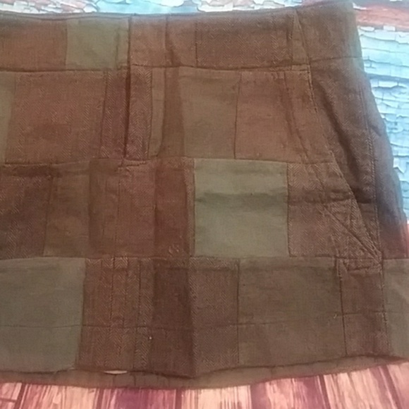 American Eagle Outfitters plaid mini skirt 10 - Picture 4 of 16